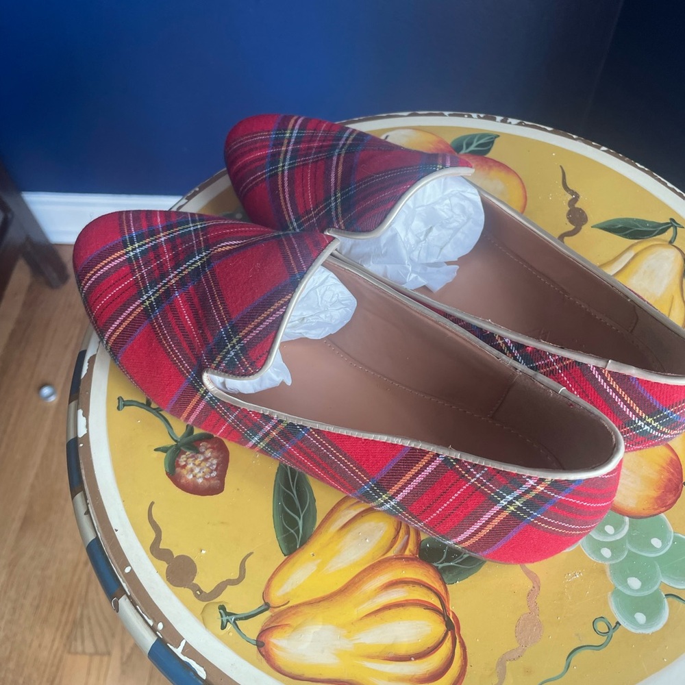 J. Crew Red Plaid Slip-On Women's Flats nwt! Christmas 7.5 women’s